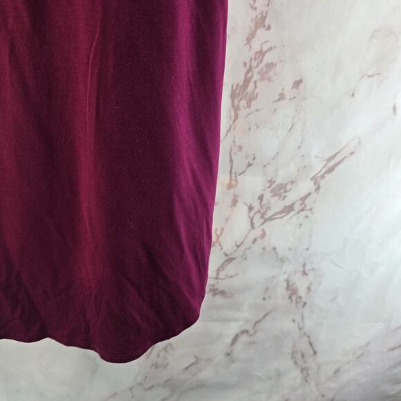 Shebird Tank Top Womens 4 Small Red Built In Padded Bra Freedom Maroon Shirt - Picture 4 of 9